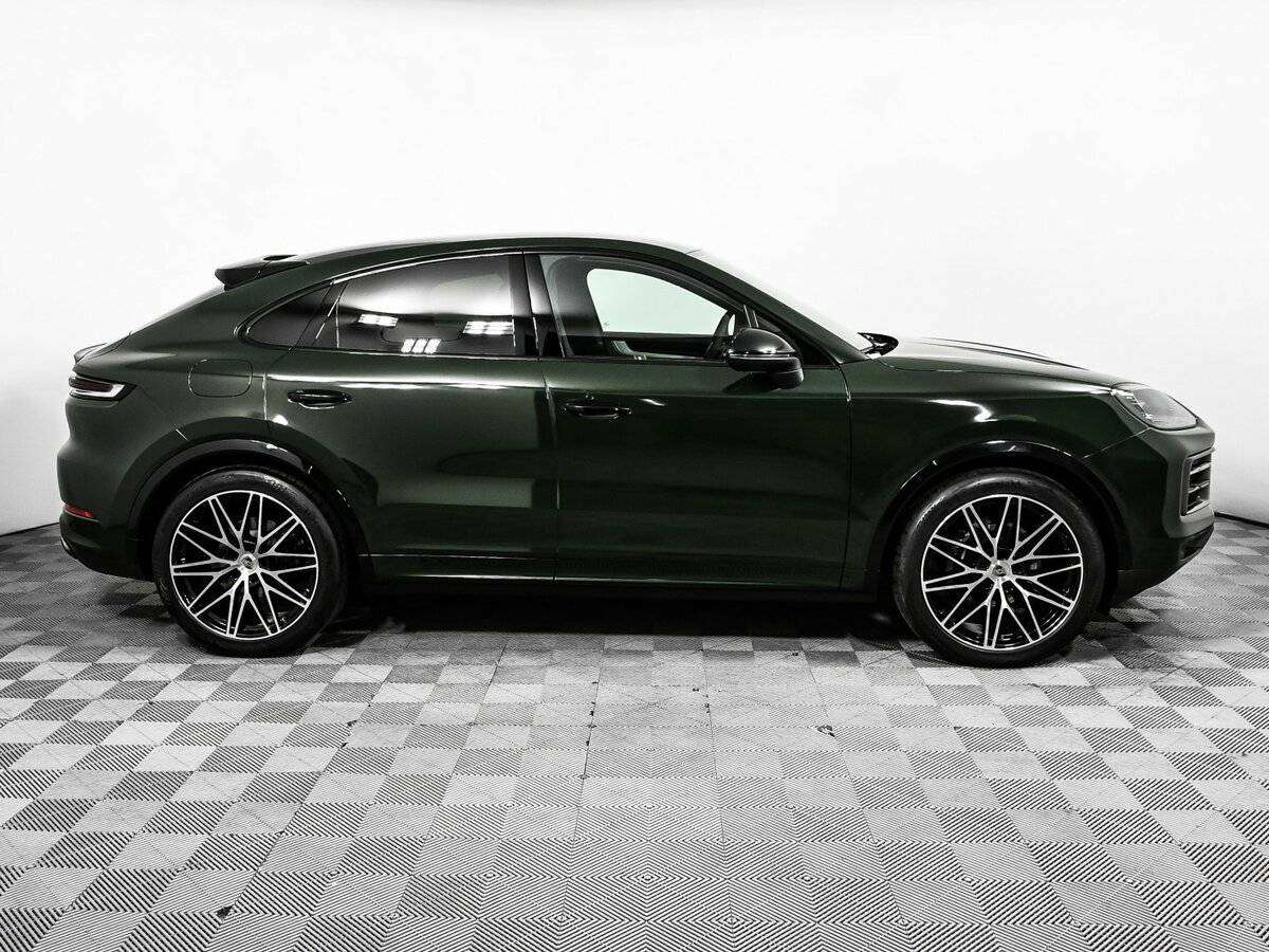 Porsche Cayenne 2024 года с пробегом. Фото: #3