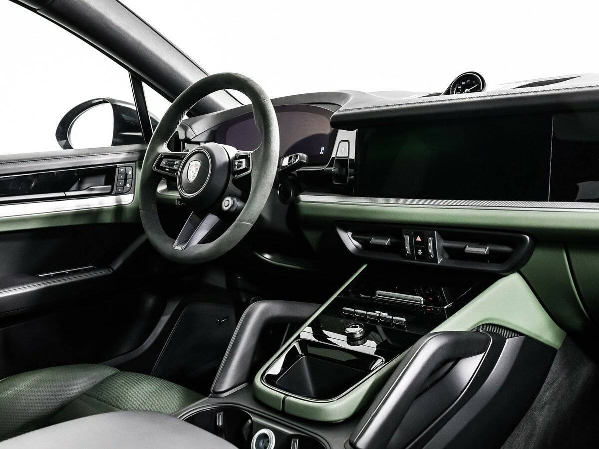 Porsche Cayenne 2024 года с пробегом. Фото: #8