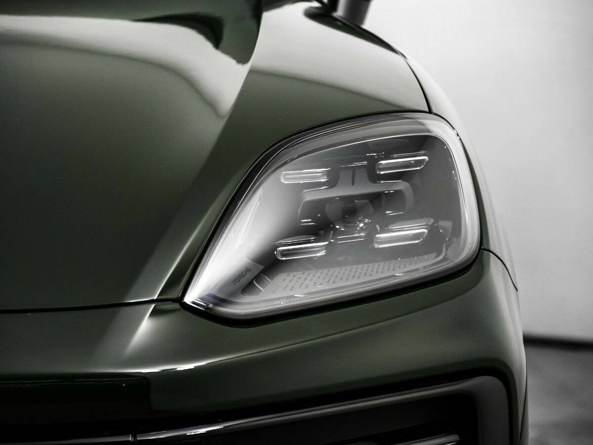 Porsche Cayenne 2024 года с пробегом. Фото: #16