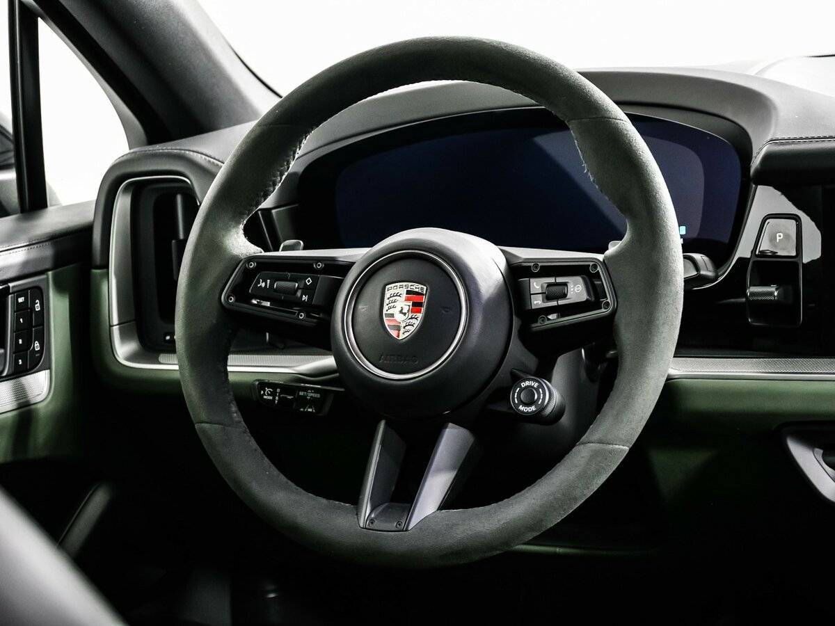 Porsche Cayenne 2024 года с пробегом. Фото: #17