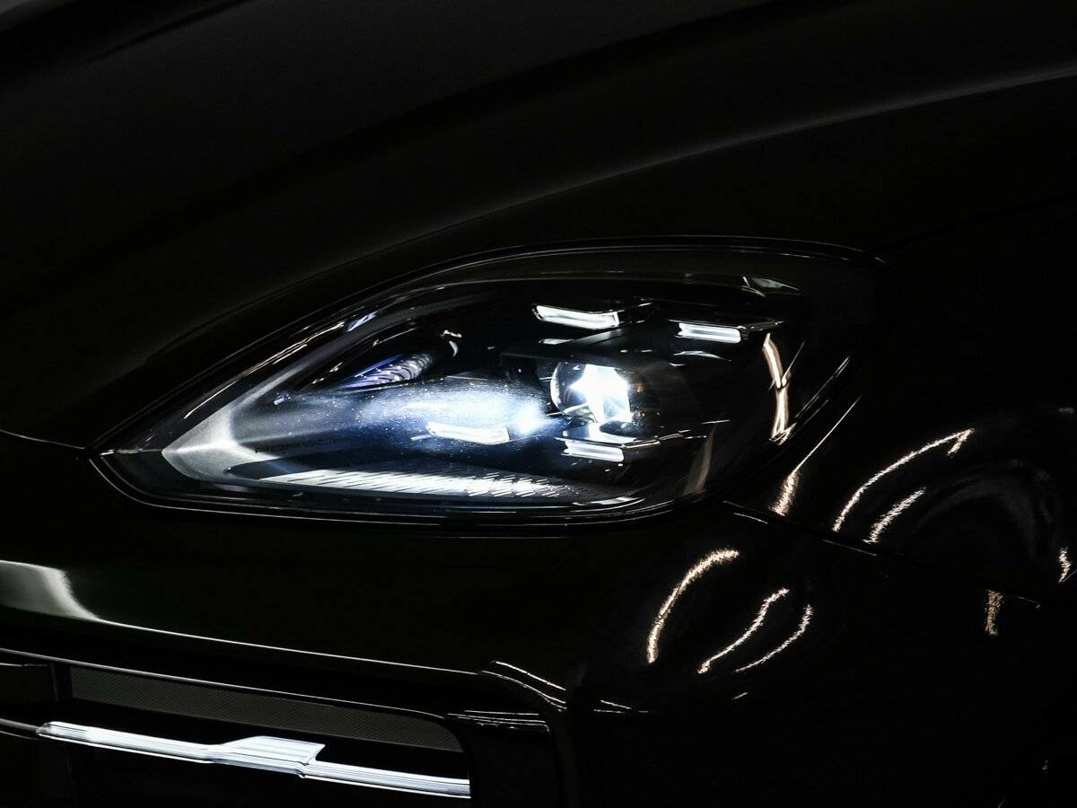 Porsche Cayenne 2024 года с пробегом. Фото: #18