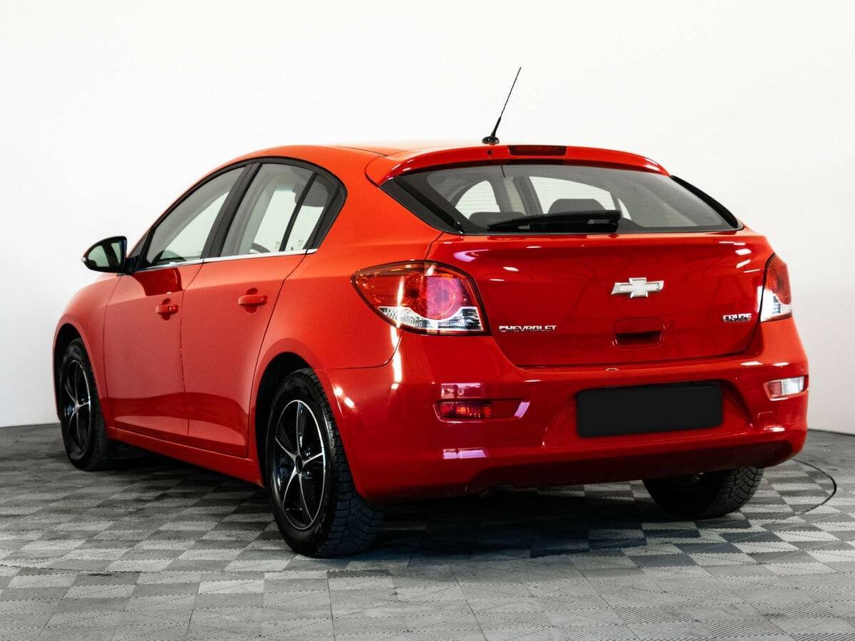 Б/У Шевроле Круз 2014 года. Фото: #6