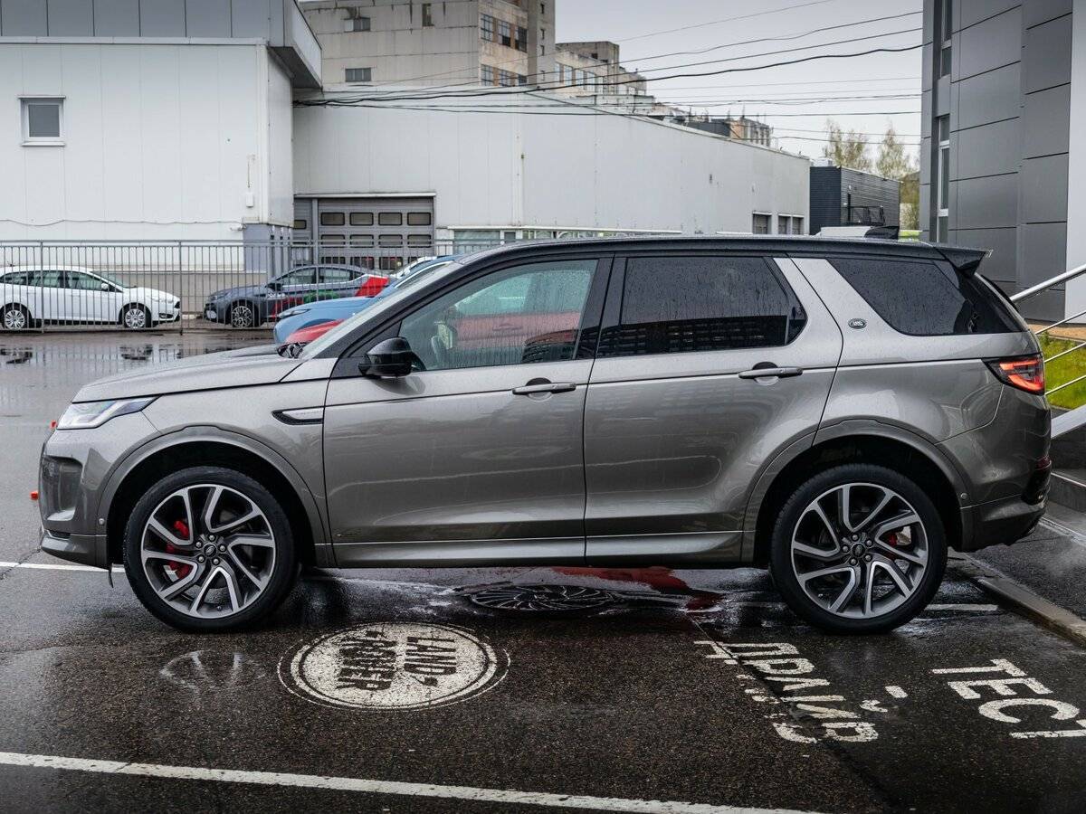 Land Rover Discovery Sport 2020 года с пробегом. Фото: #7