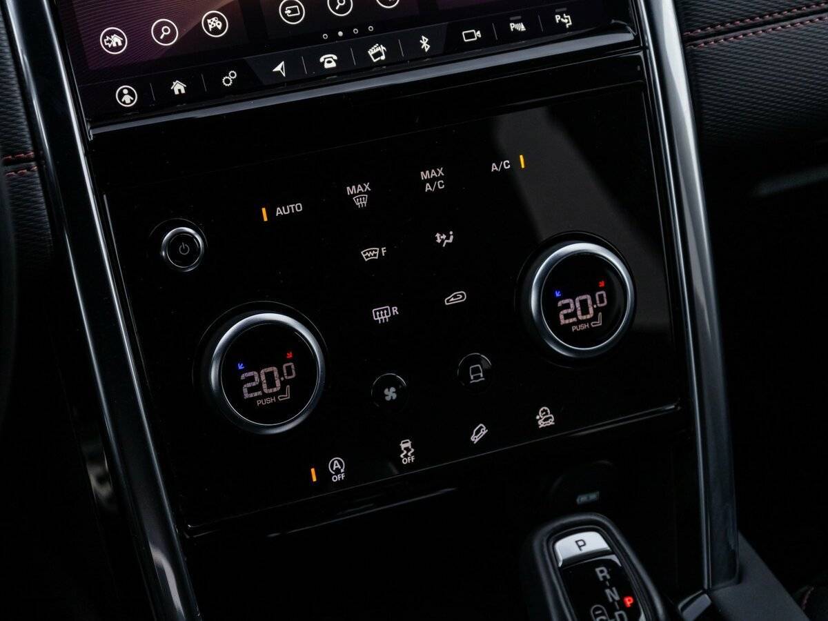 Land Rover Discovery Sport 2020 года с пробегом. Фото: #18