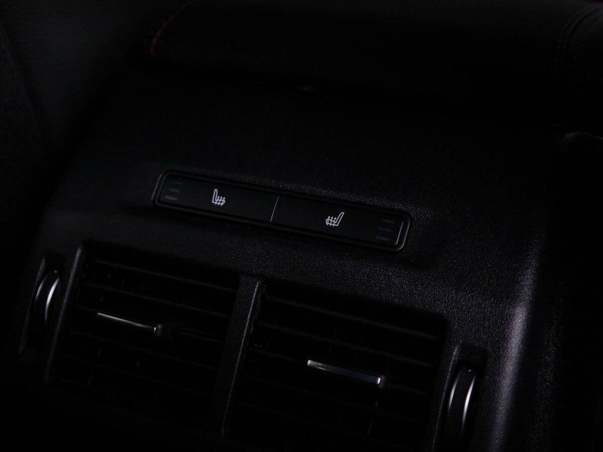 Land Rover Discovery Sport 2020 года с пробегом. Фото: #22