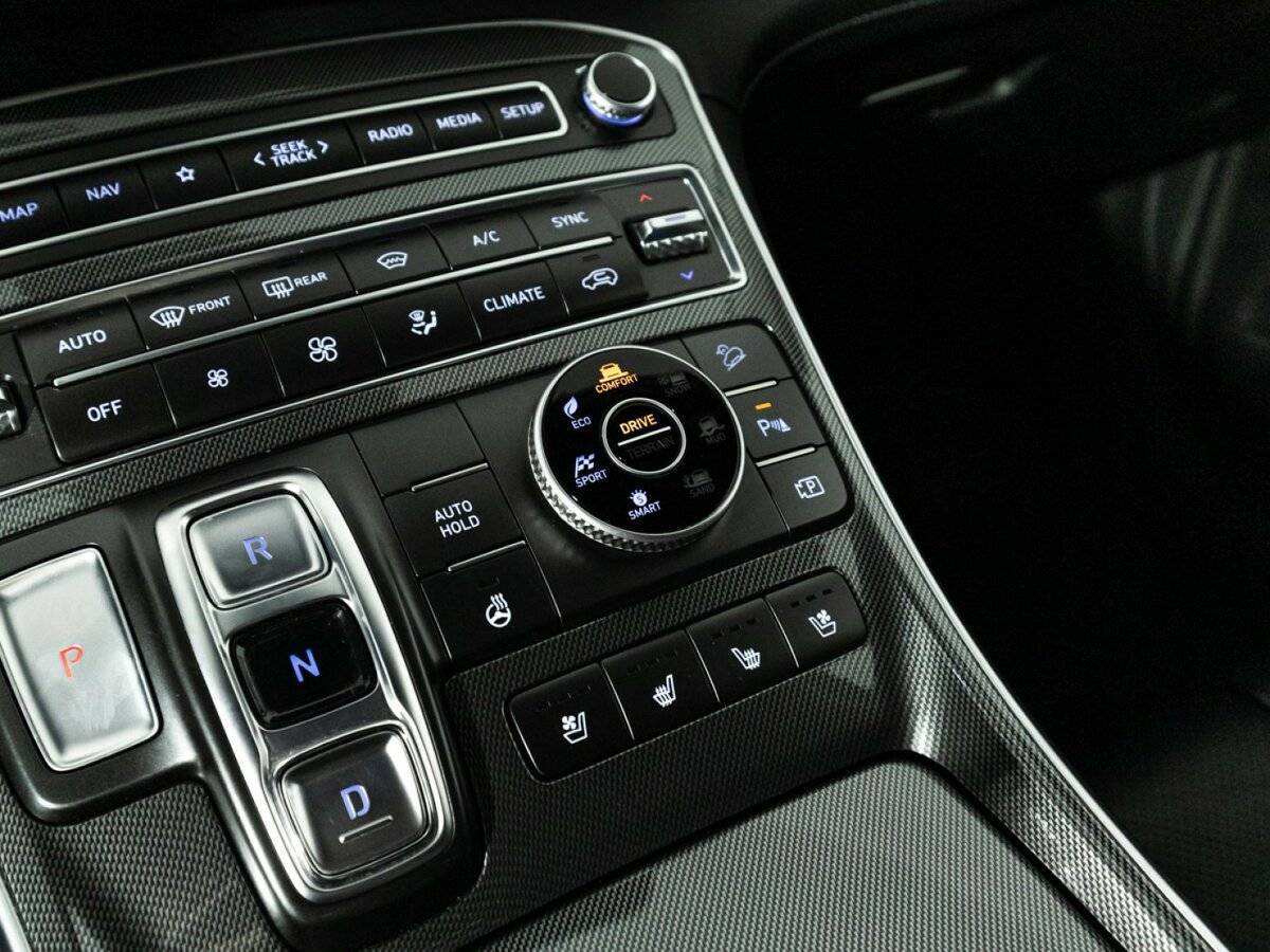 Hyundai Santa Fe 2021 года с пробегом. Фото: #21