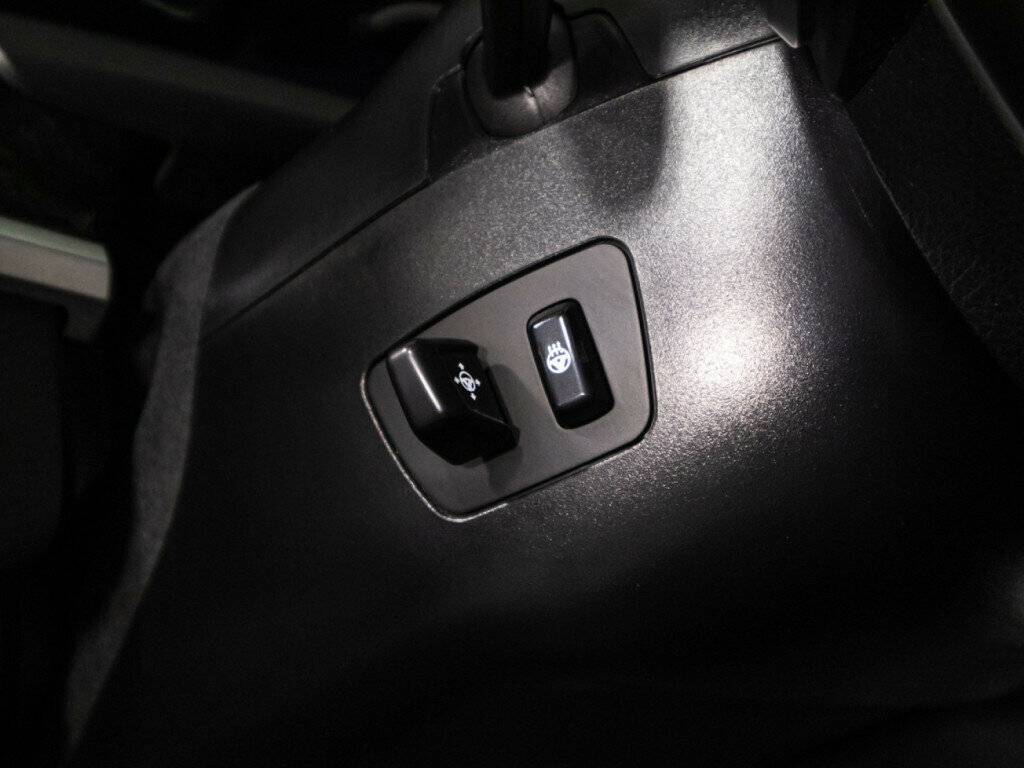 BMW 6 серии 2013 года с пробегом. Фото: #19