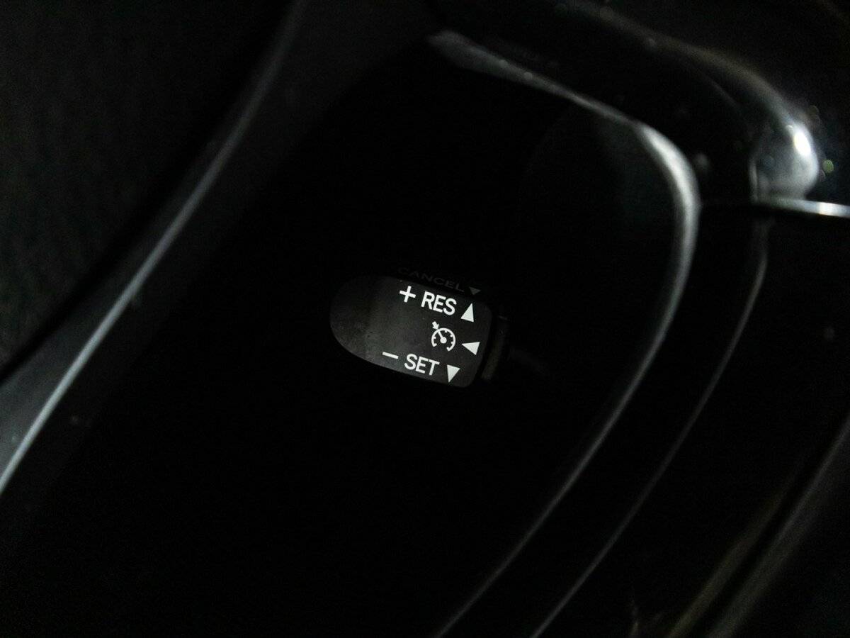 Toyota C-HR 2019 года с пробегом. Фото: #16