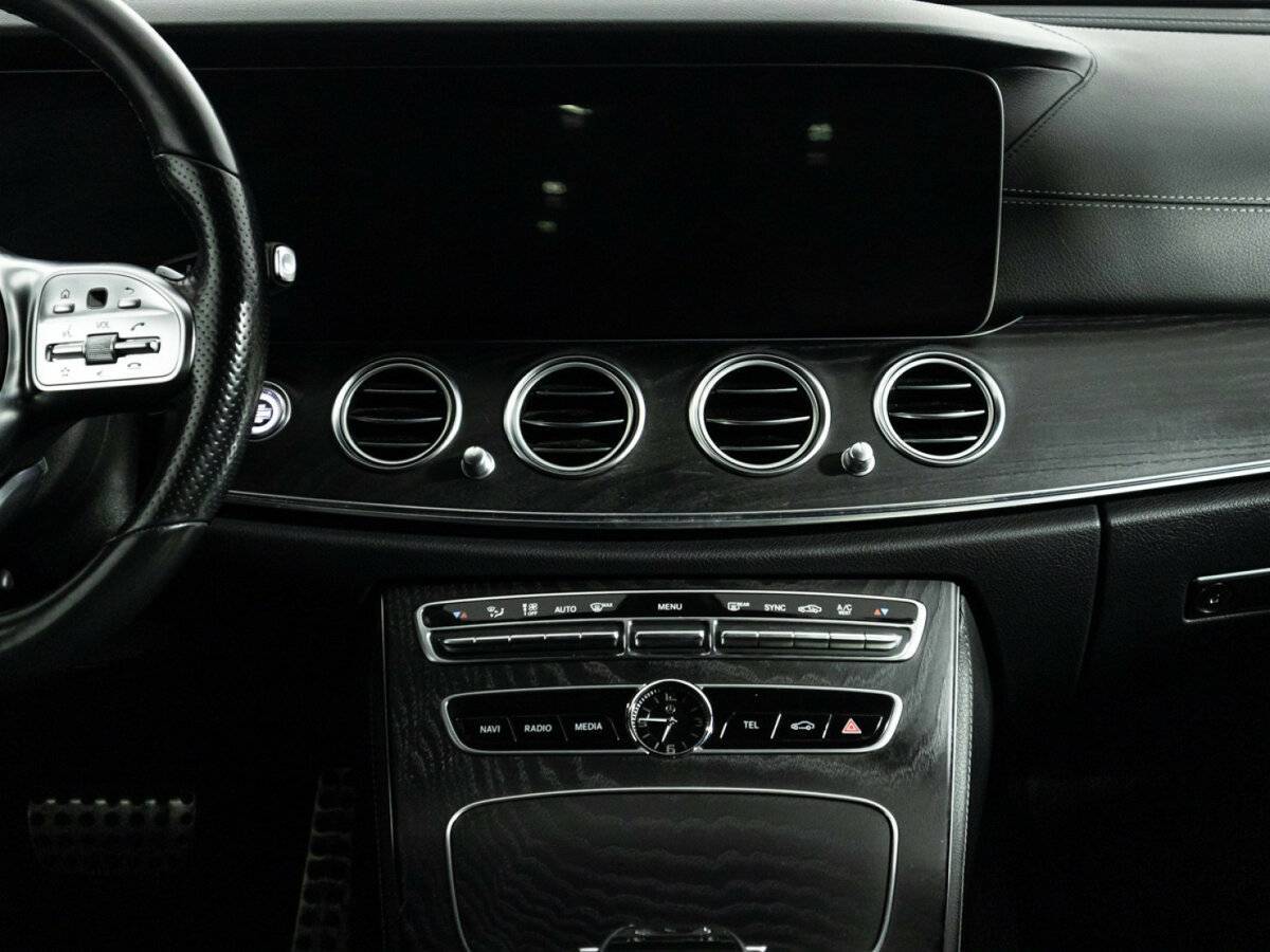 Mercedes-Benz E-Класс 2020 года с пробегом. Фото: #13