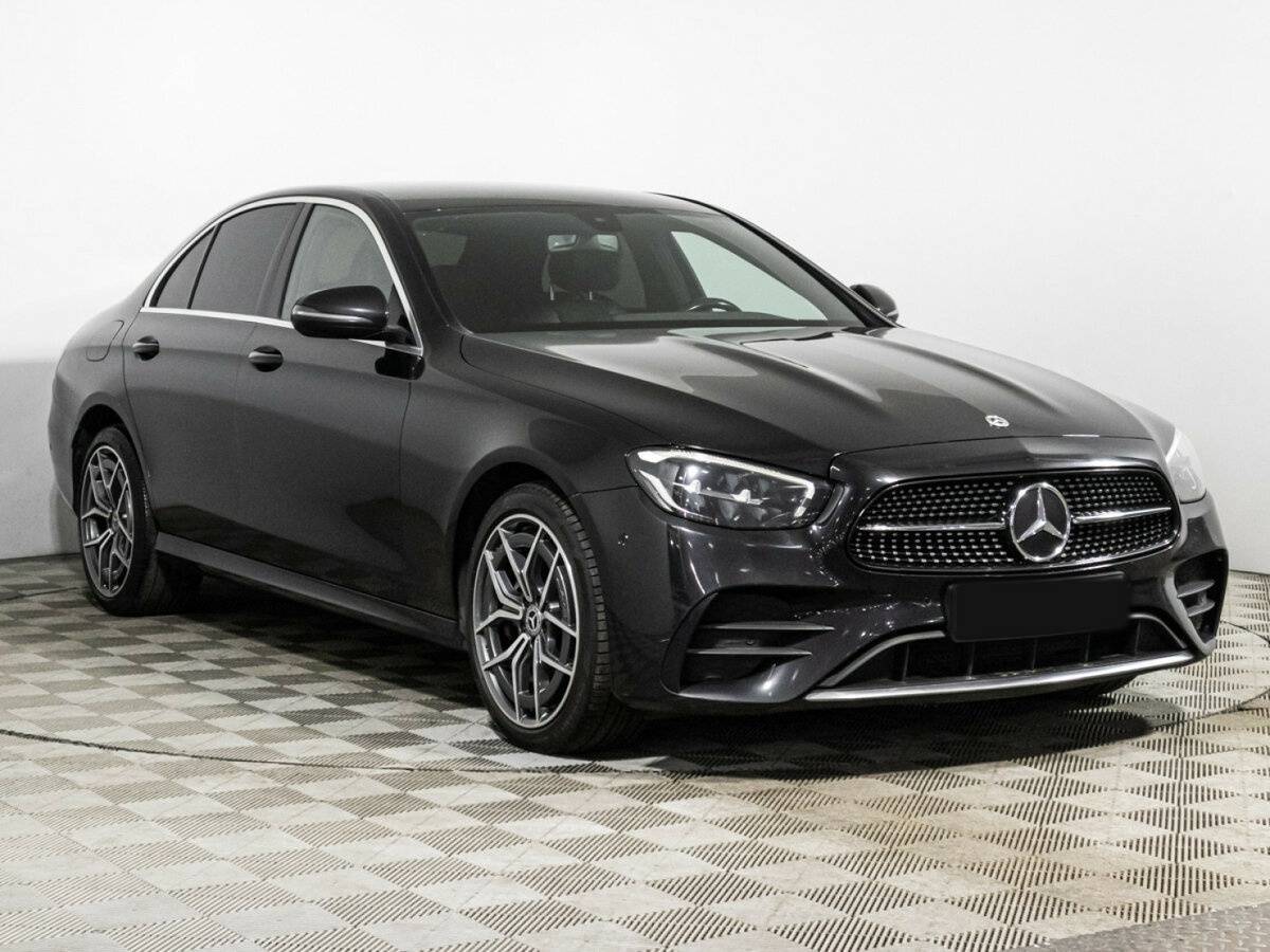 Mercedes-Benz E-Класс 2021 года с пробегом. Фото: #2