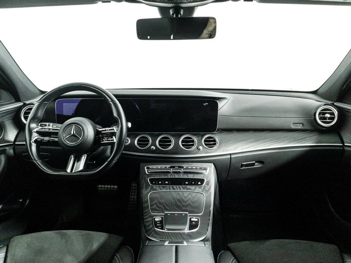 Mercedes-Benz E-Класс 2021 года с пробегом. Фото: #12