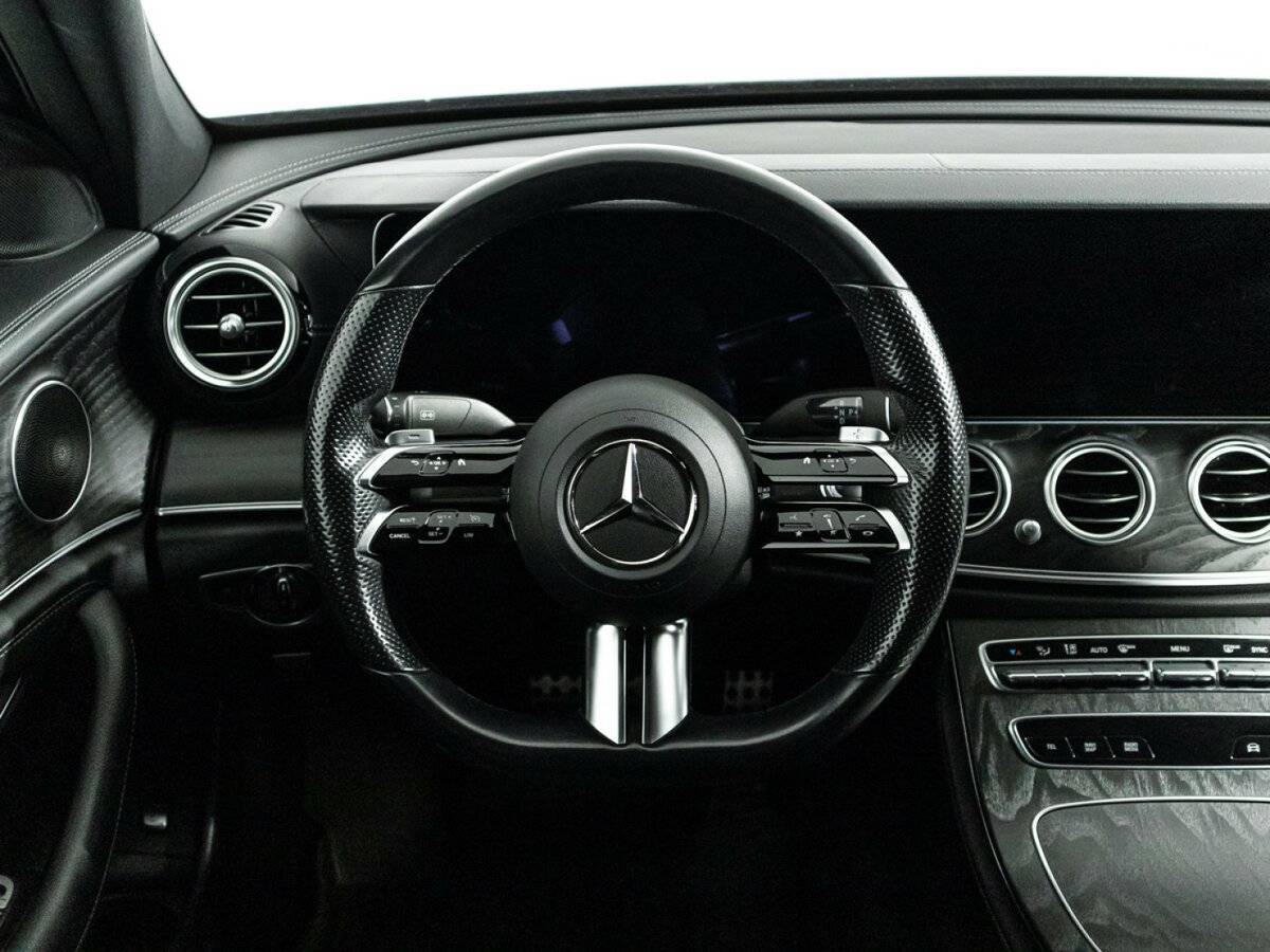 Mercedes-Benz E-Класс 2021 года с пробегом. Фото: #20