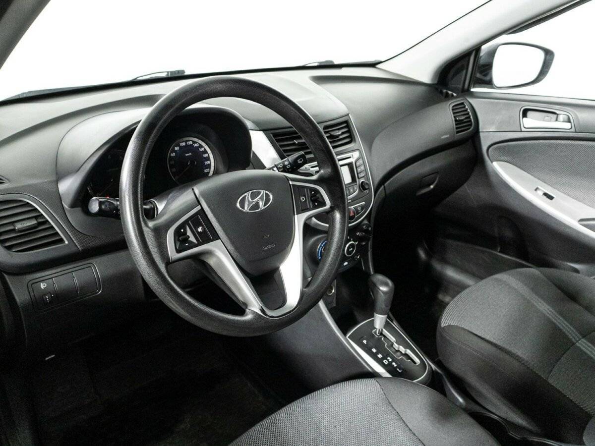 Hyundai Solaris 2011 года с пробегом. Фото: #10