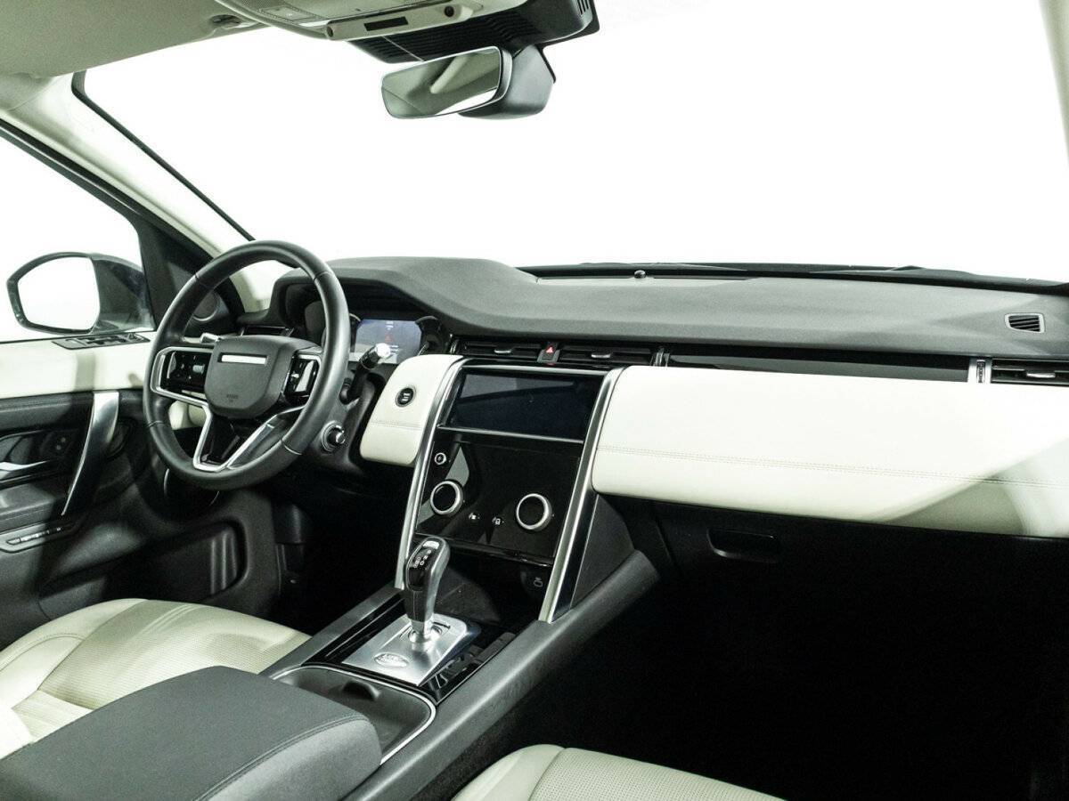 Land Rover Discovery Sport 2021 года с пробегом. Фото: #8