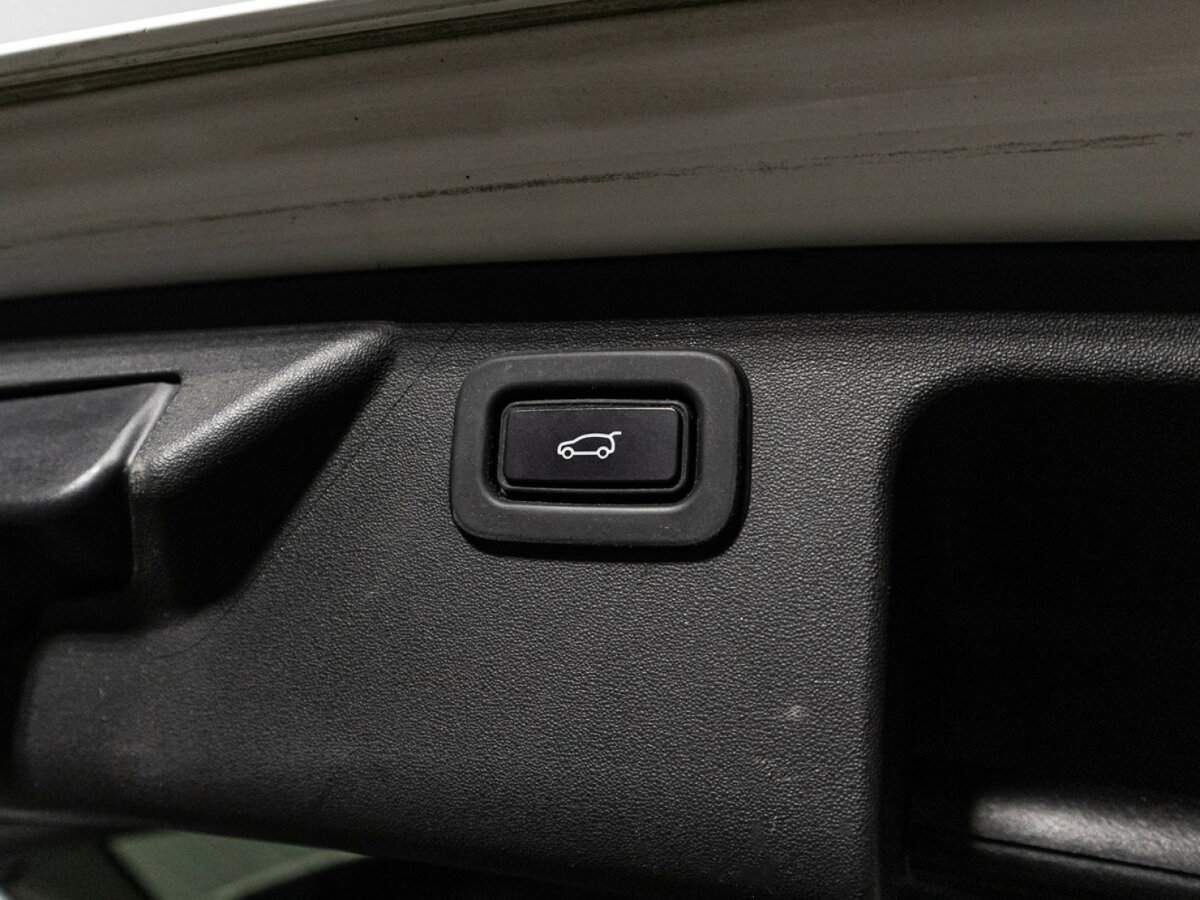 Land Rover Discovery Sport 2021 года с пробегом. Фото: #15