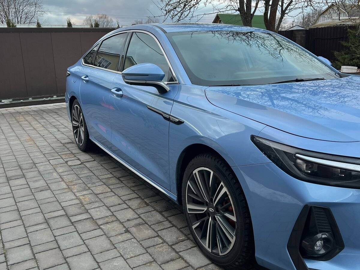 Chery Arrizo 8 2023 года с пробегом. Фото: #2