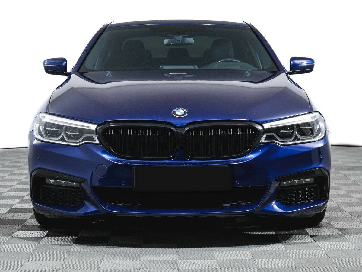 BMW 5 серии 2019 года с пробегом. Фото: #1