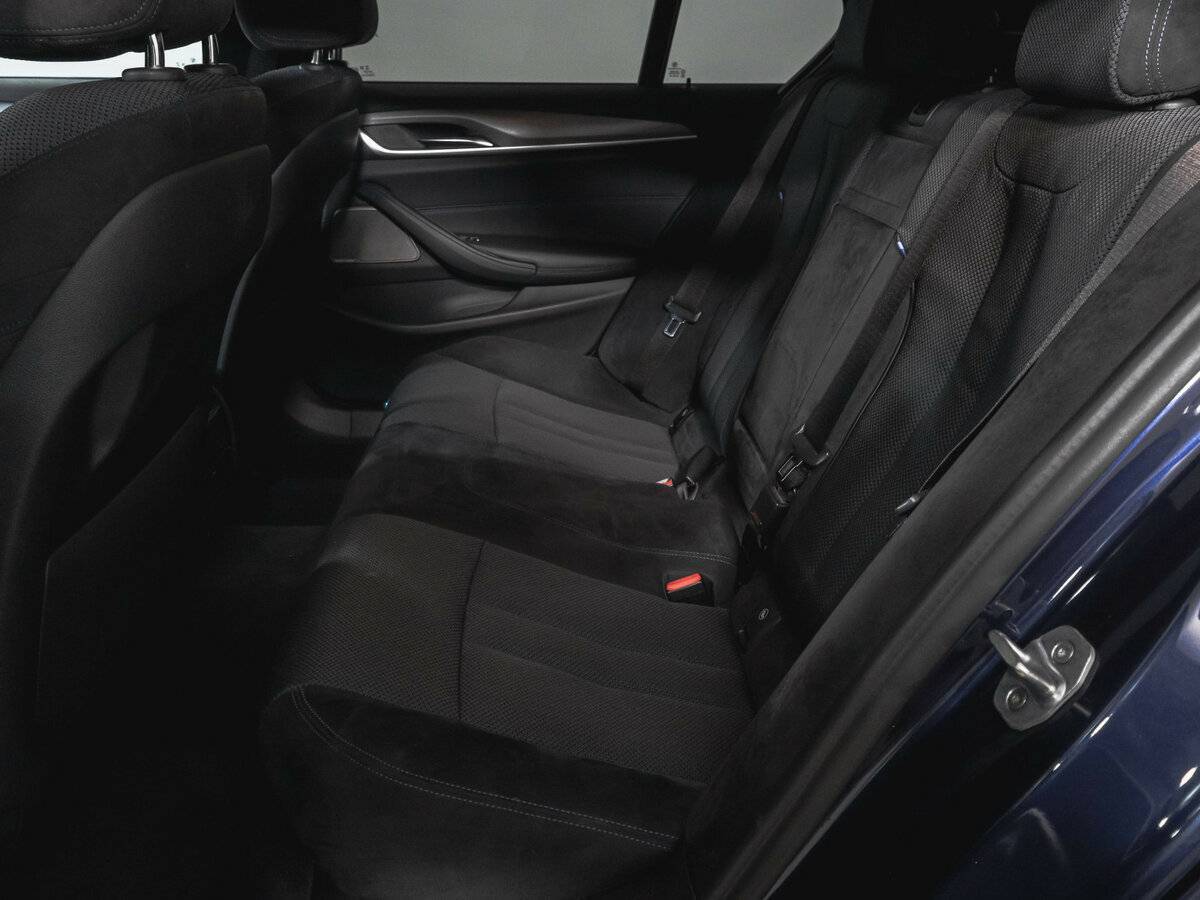 BMW 5 серии 2019 года с пробегом. Фото: #9