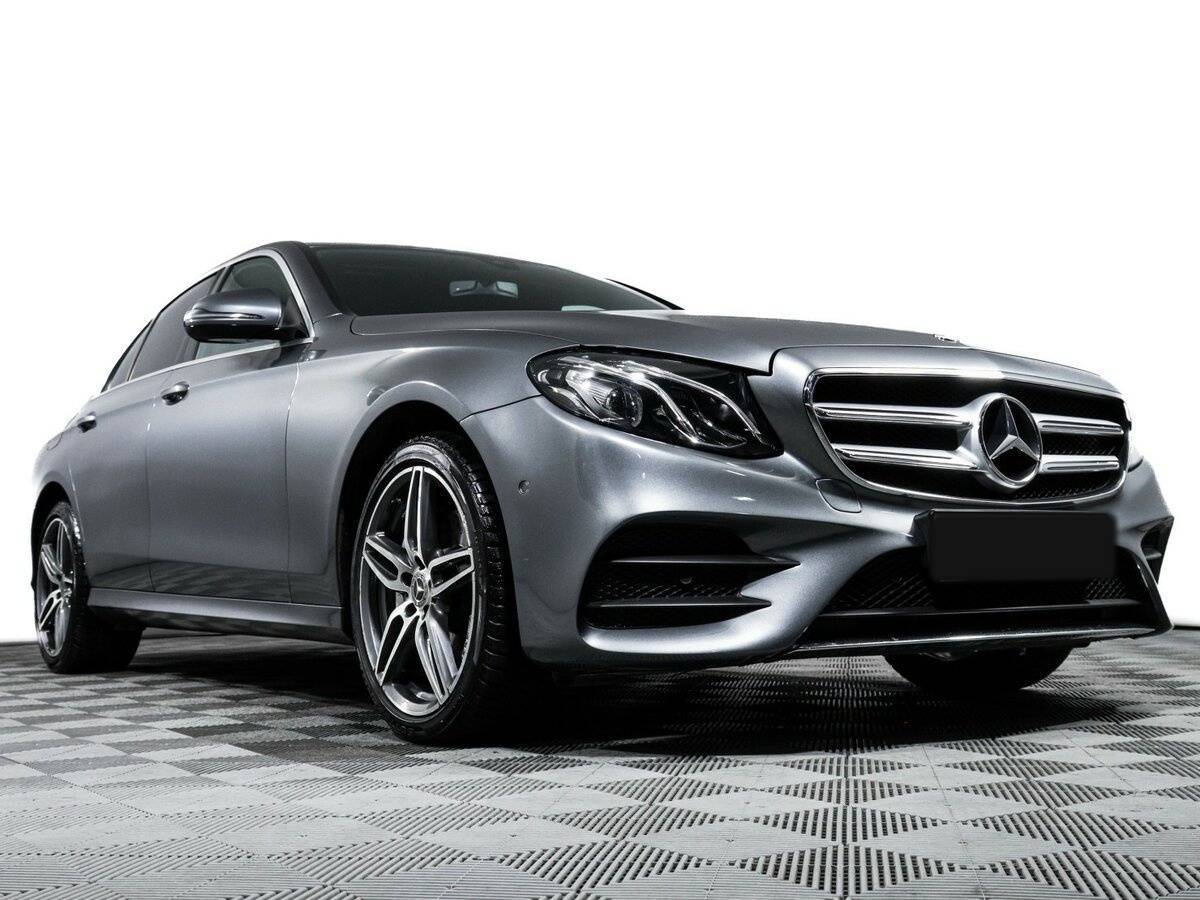 Mercedes-Benz E-Класс 2018 года с пробегом. Фото: #18