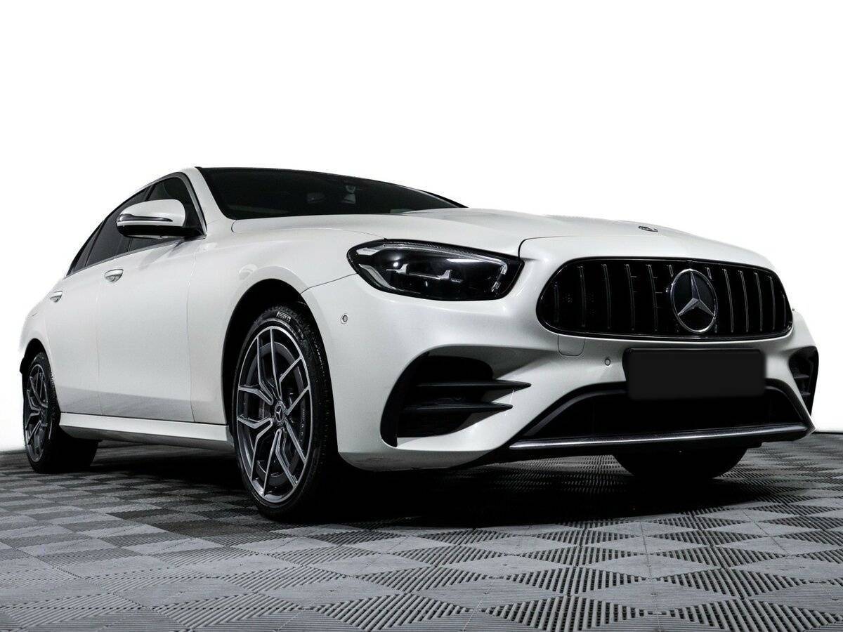 Mercedes-Benz E-Класс 2021 года с пробегом. Фото: #18