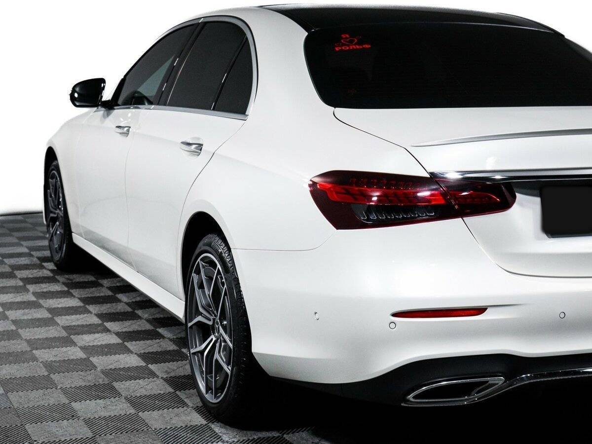 Mercedes-Benz E-Класс 2021 года с пробегом. Фото: #19