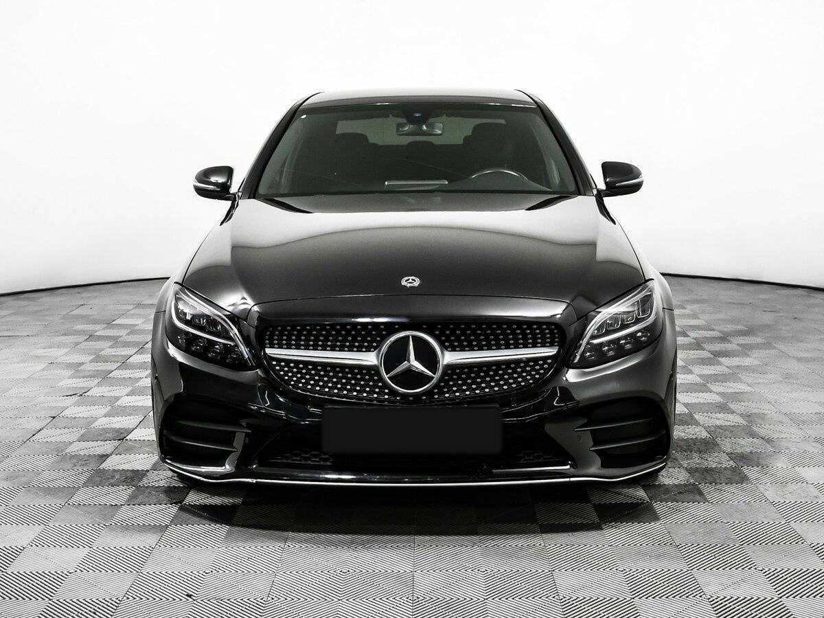 Mercedes-Benz C-Класс 2019 года с пробегом. Фото: #1