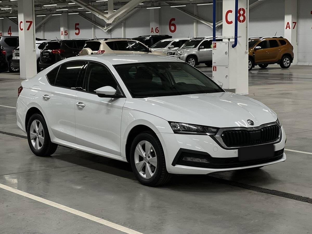 Skoda Octavia 2020 года с пробегом. Фото: #2