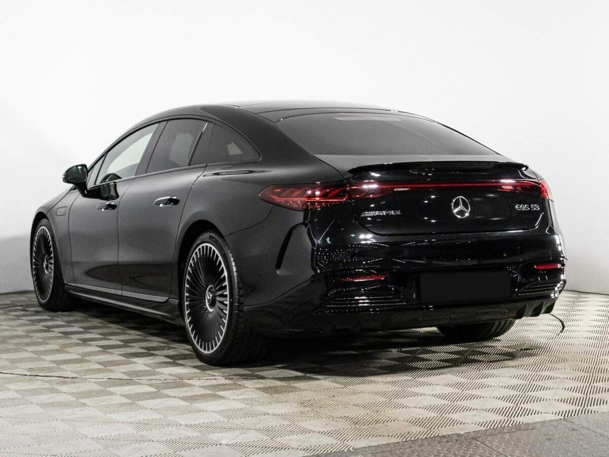 Mercedes-Benz EQS AMG 2022 года с пробегом. Фото: #6