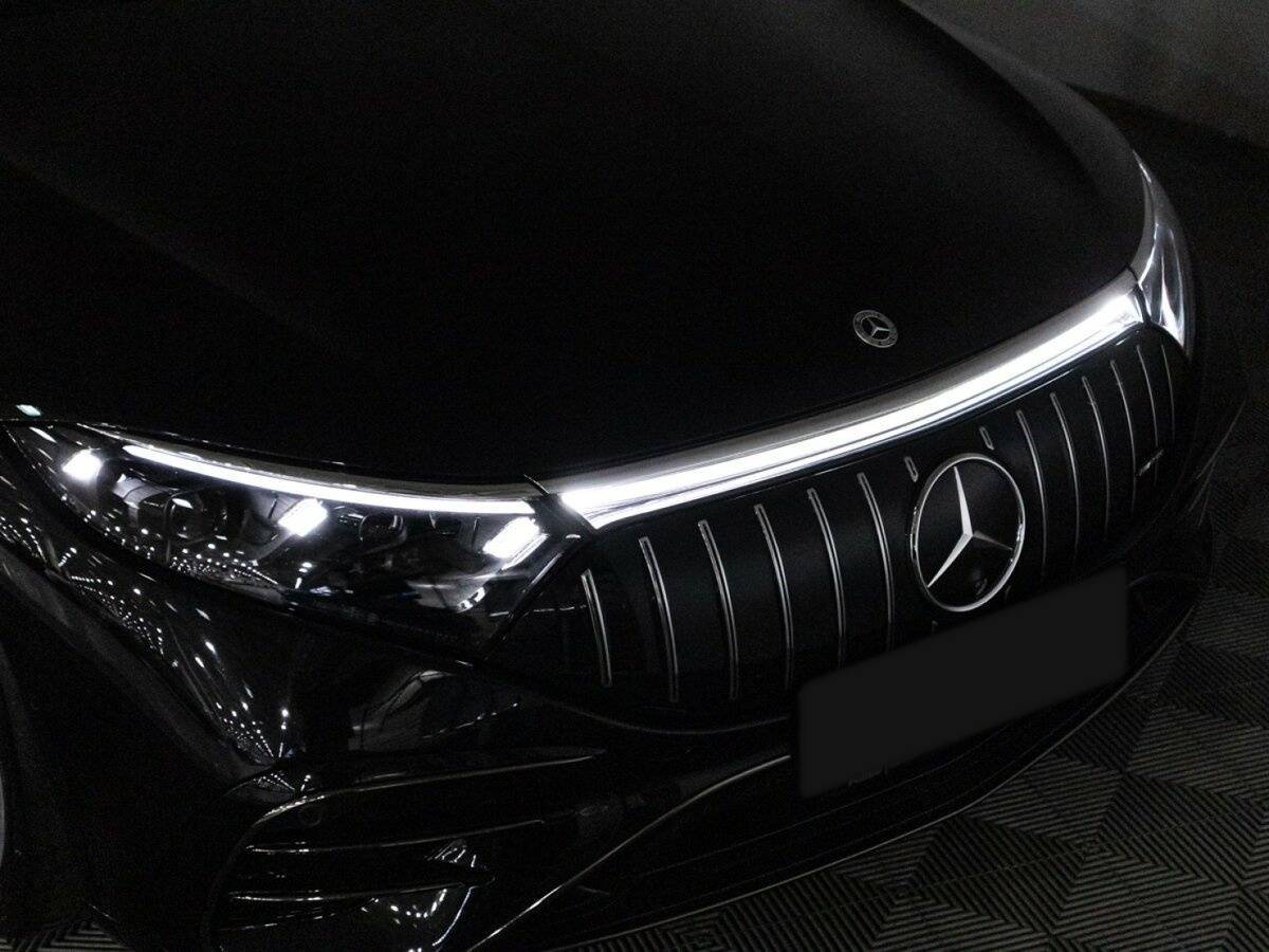 Mercedes-Benz EQS AMG 2022 года с пробегом. Фото: #34