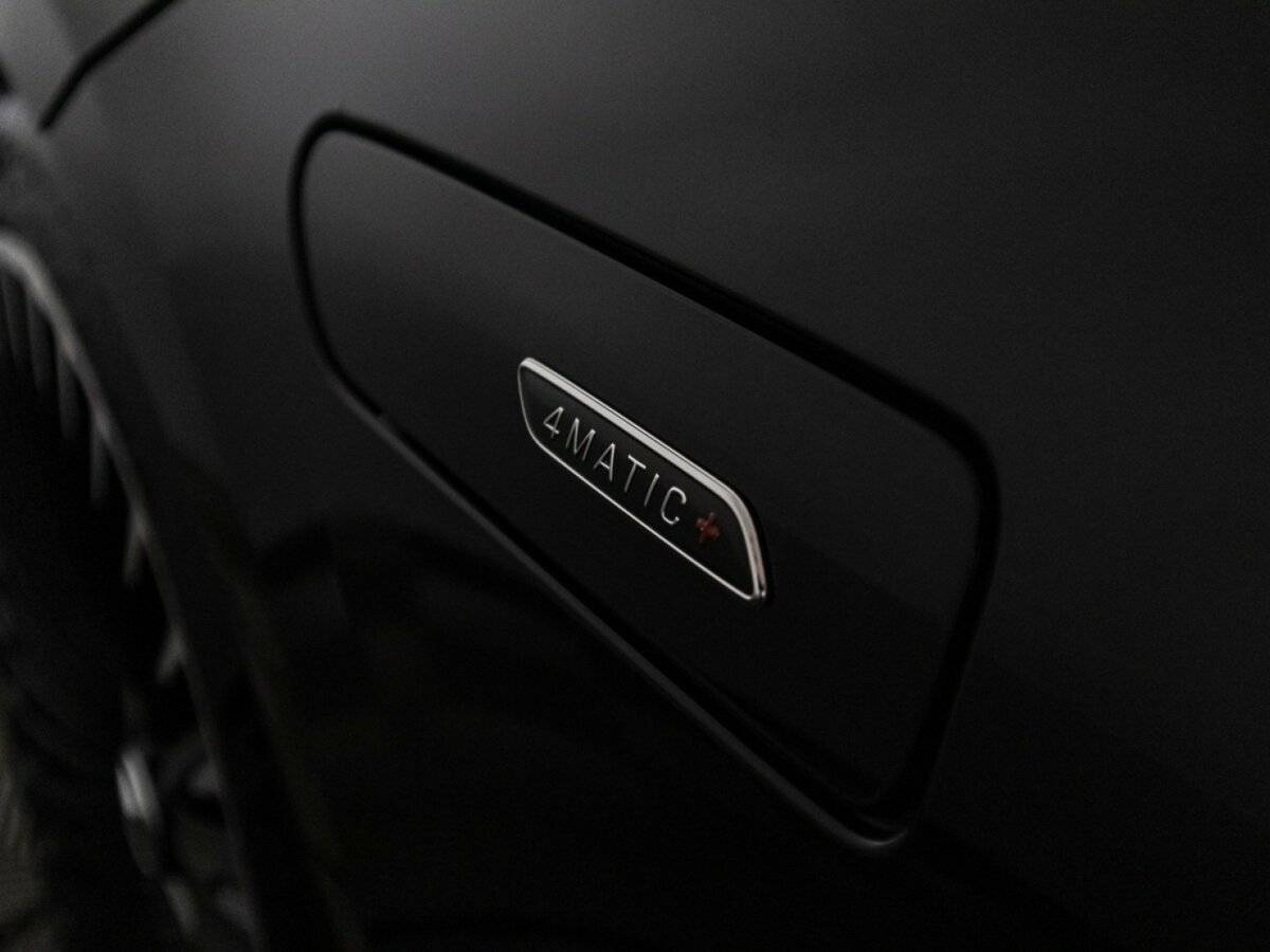 Mercedes-Benz EQS AMG 2022 года с пробегом. Фото: #35