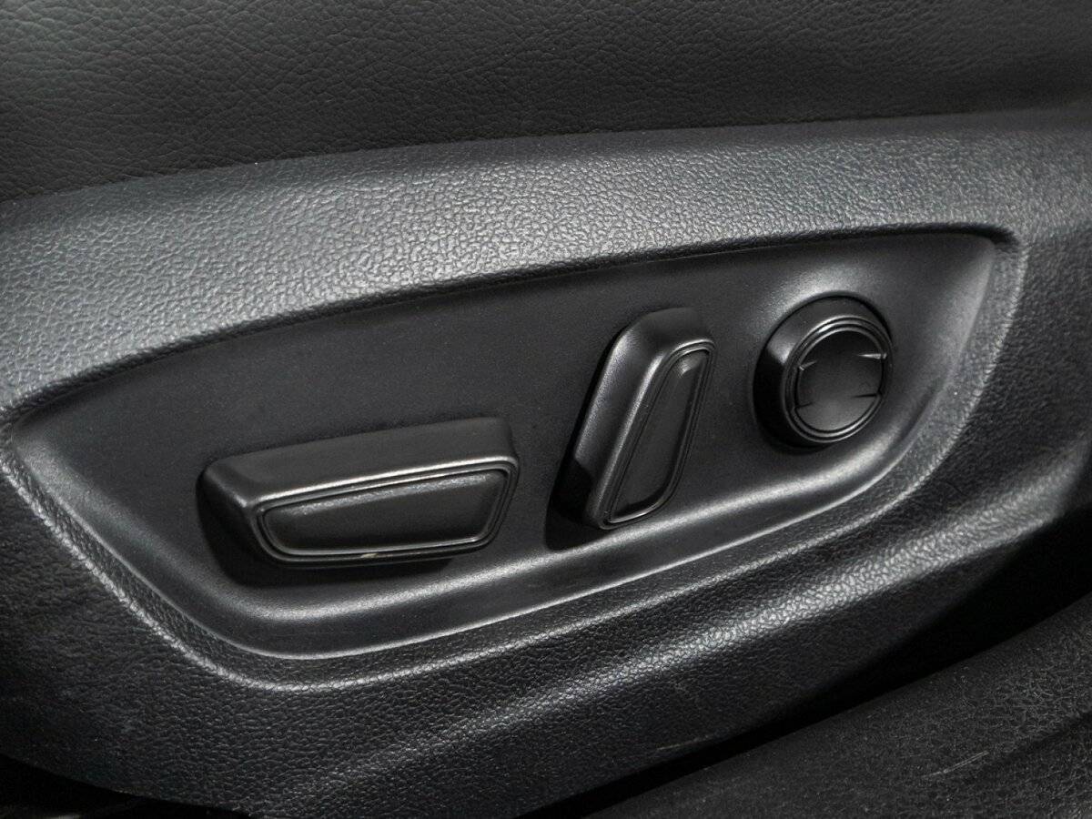 Toyota Camry 2021 года с пробегом. Фото: #16