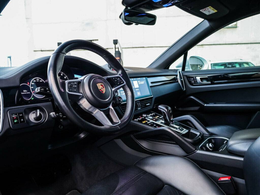 Porsche Cayenne 2020 года с пробегом. Фото: #11