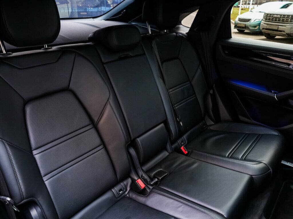 Porsche Cayenne 2020 года с пробегом. Фото: #15