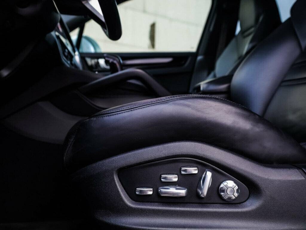 Porsche Cayenne 2020 года с пробегом. Фото: #20