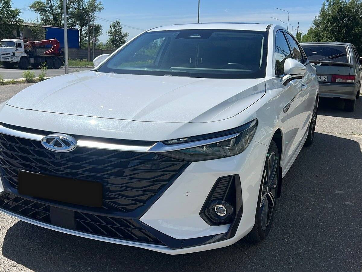 Chery Arrizo 8 2023 года с пробегом. Фото: #1