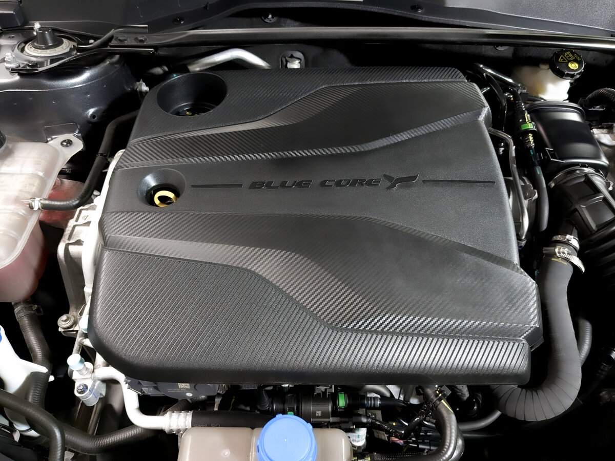 Changan UNI-V 2023 года с пробегом. Фото: #8