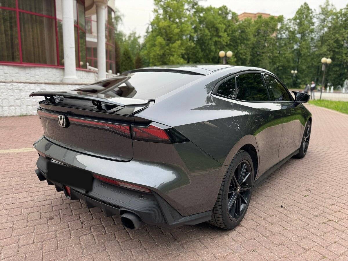 Changan UNI-V 2022 года с пробегом. Фото: #3