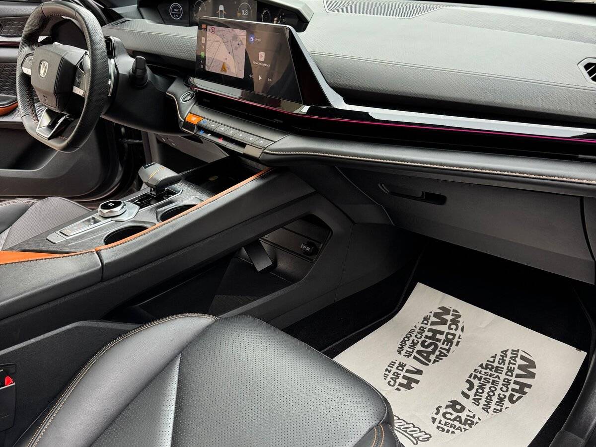 Changan UNI-V 2022 года с пробегом. Фото: #10