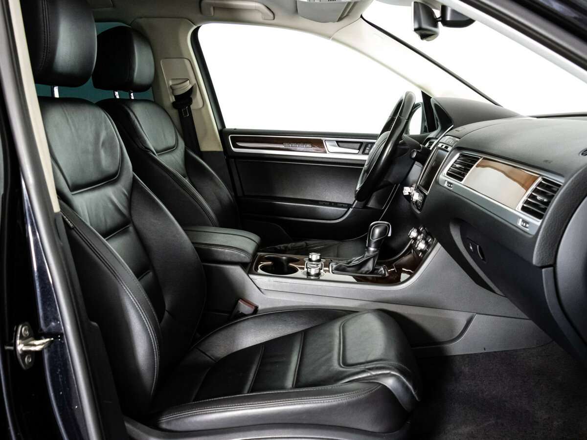 Volkswagen Touareg 2015 года с пробегом. Фото: #12
