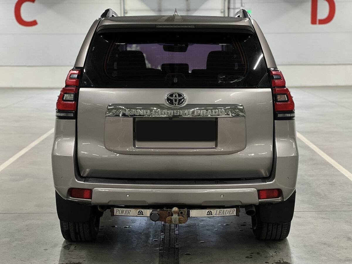 Toyota Land Cruiser Prado 2017 года с пробегом. Фото: #5