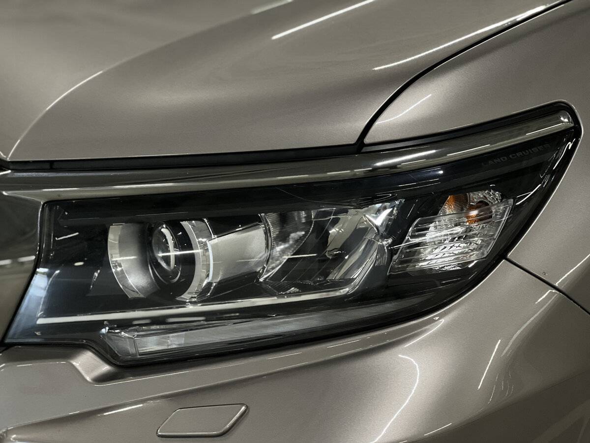 Toyota Land Cruiser Prado 2017 года с пробегом. Фото: #16