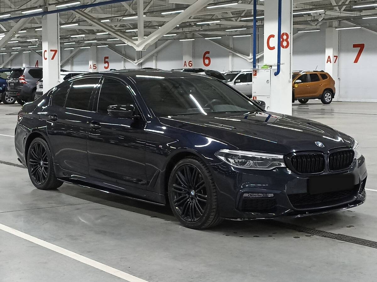 BMW 5 серии 2017 года с пробегом. Фото: #2