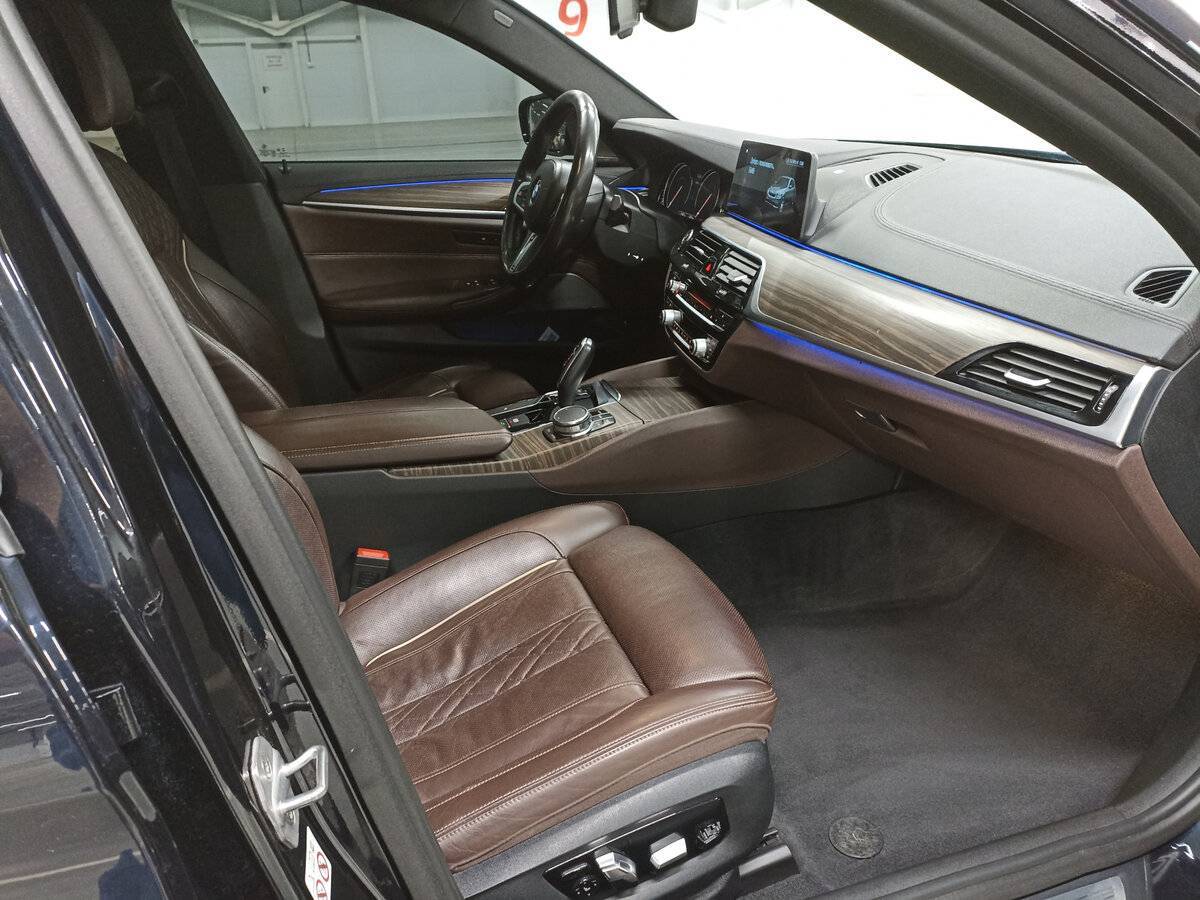 BMW 5 серии 2017 года с пробегом. Фото: #10