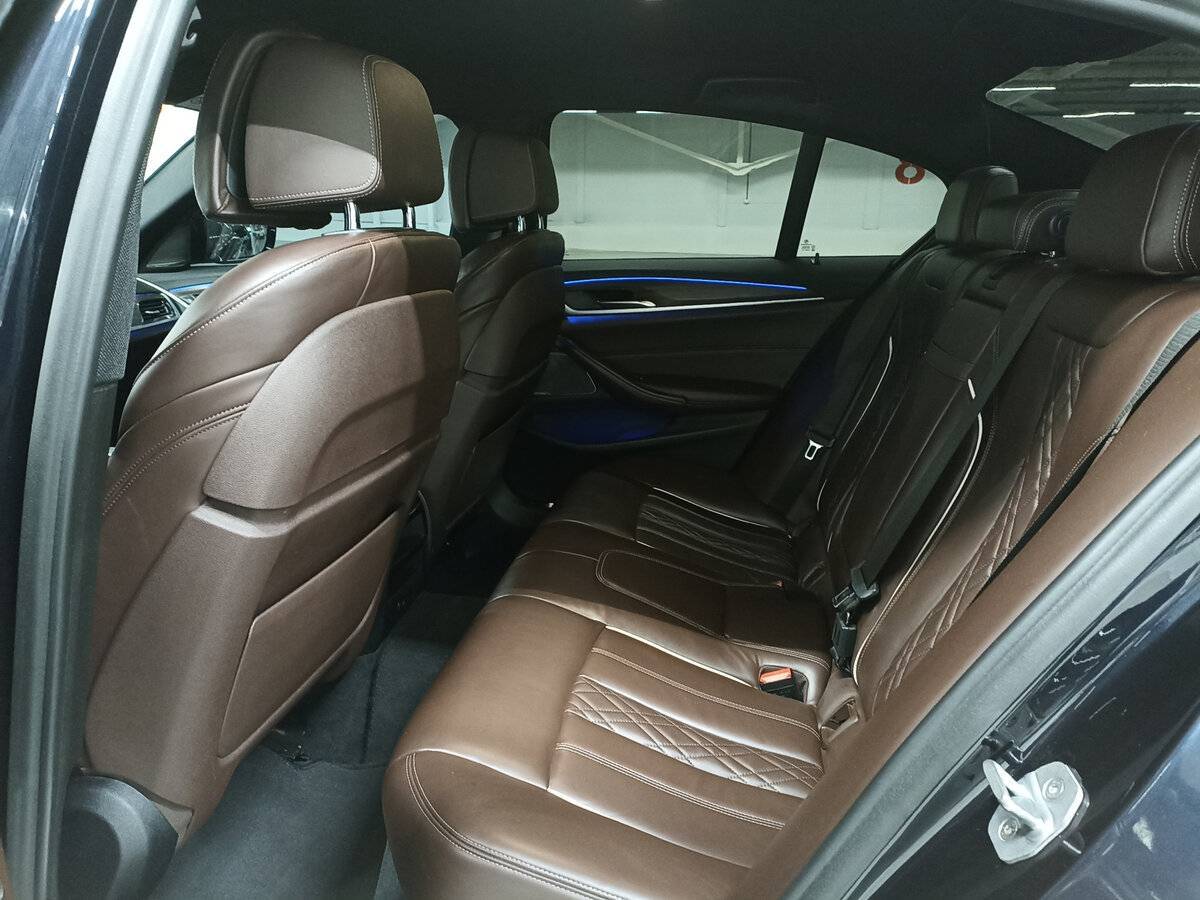 BMW 5 серии 2017 года с пробегом. Фото: #11