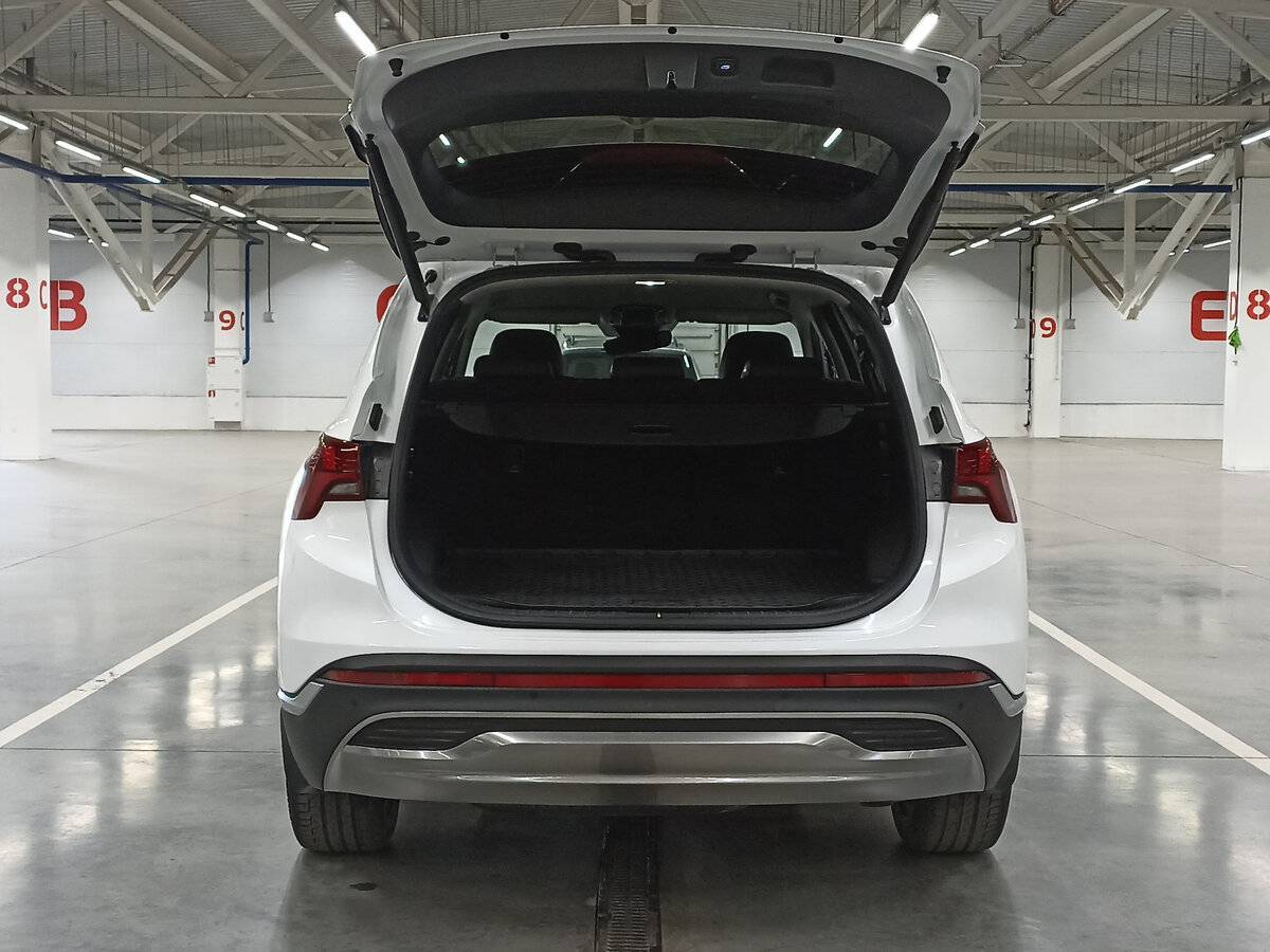 Hyundai Santa Fe 2021 года с пробегом. Фото: #9