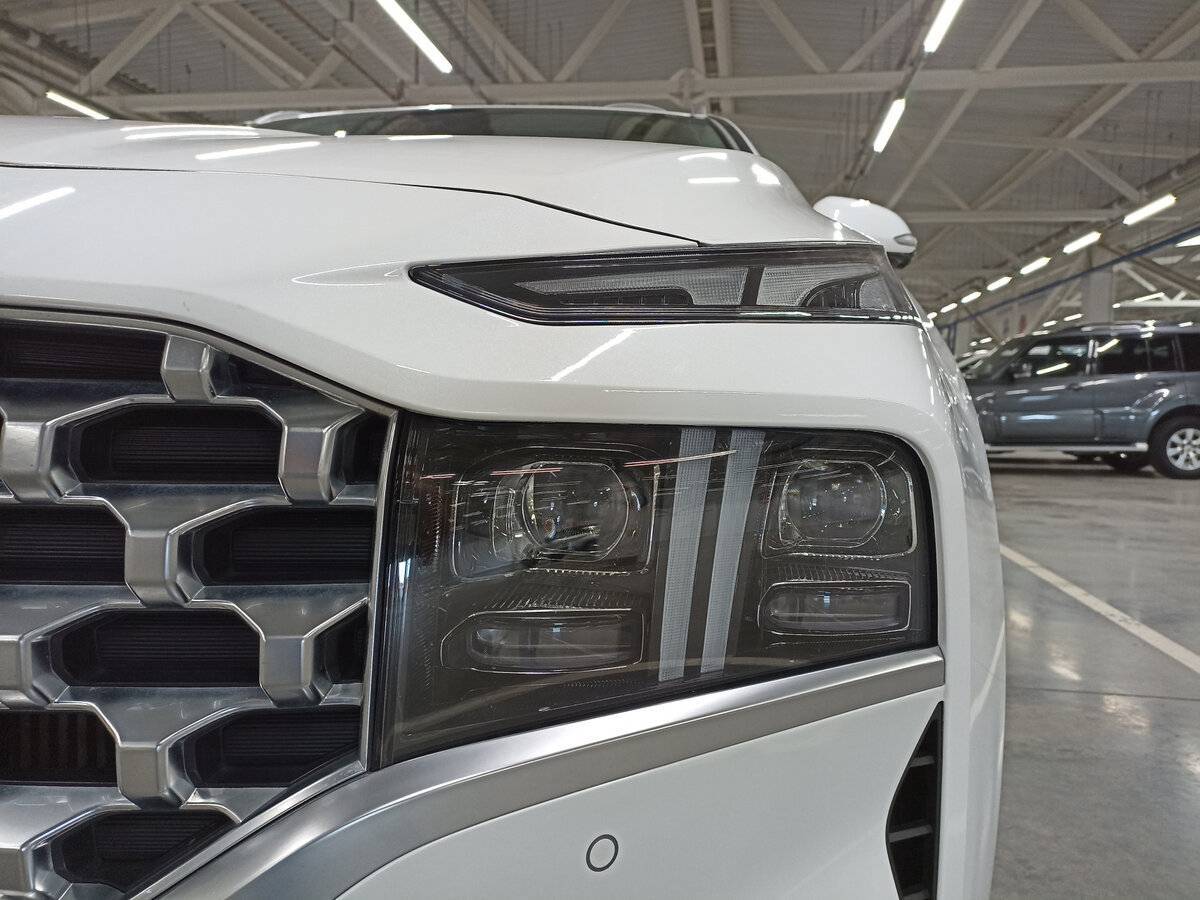 Hyundai Santa Fe 2021 года с пробегом. Фото: #16