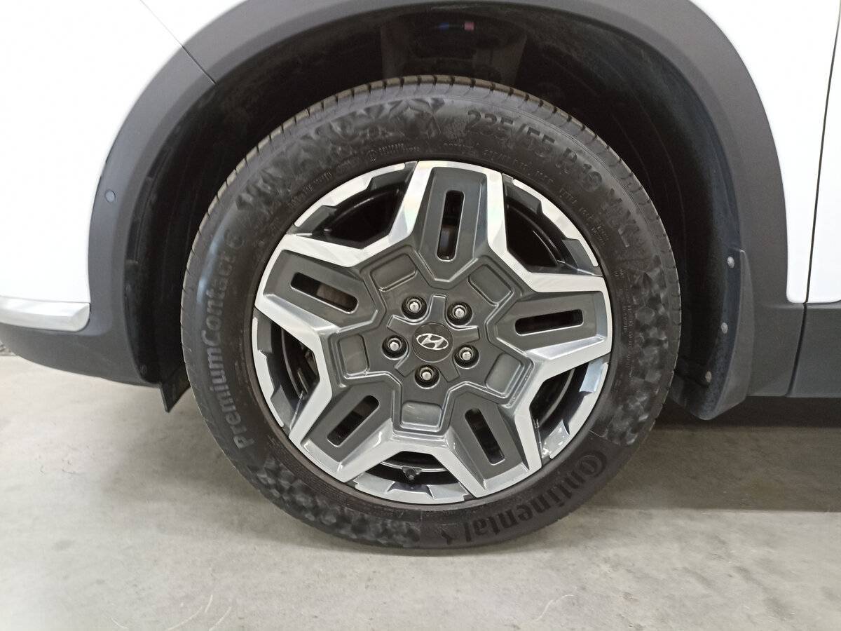 Hyundai Santa Fe 2021 года с пробегом. Фото: #17