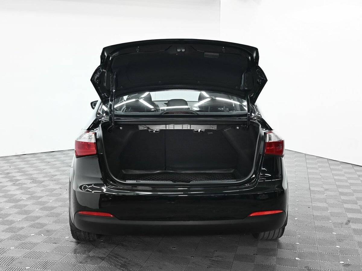 Б/У Киа Церато 2015 года. Фото: #4