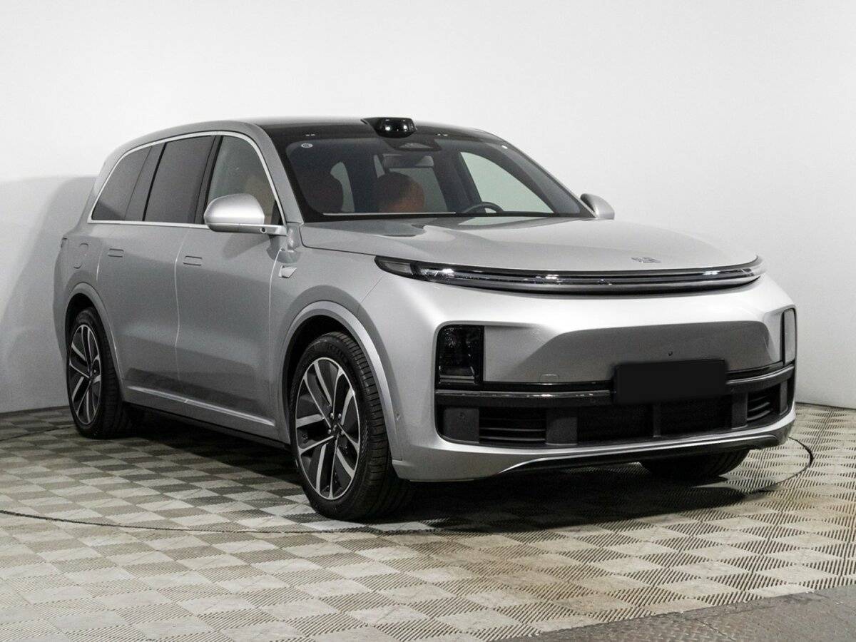 LiXiang L9 2023 года с пробегом. Фото: #2