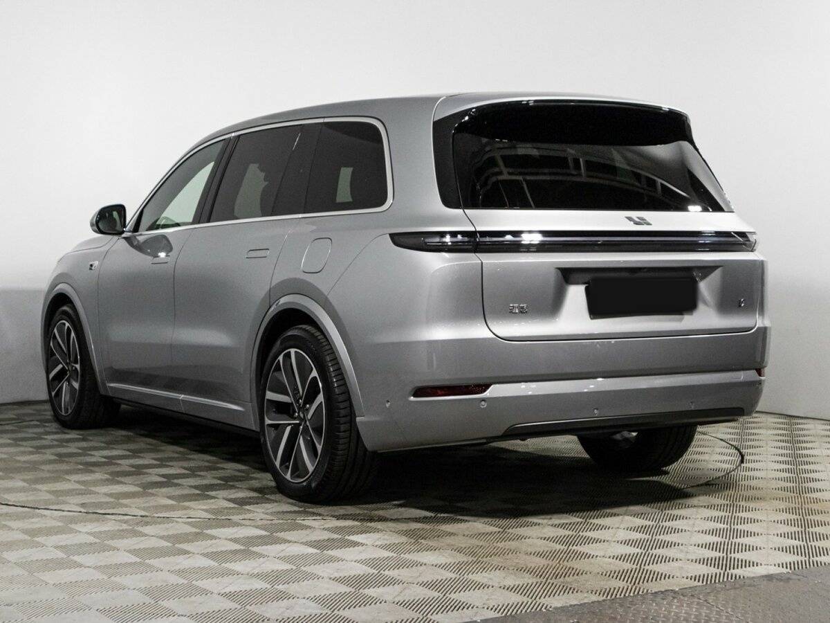 LiXiang L9 2023 года с пробегом. Фото: #6